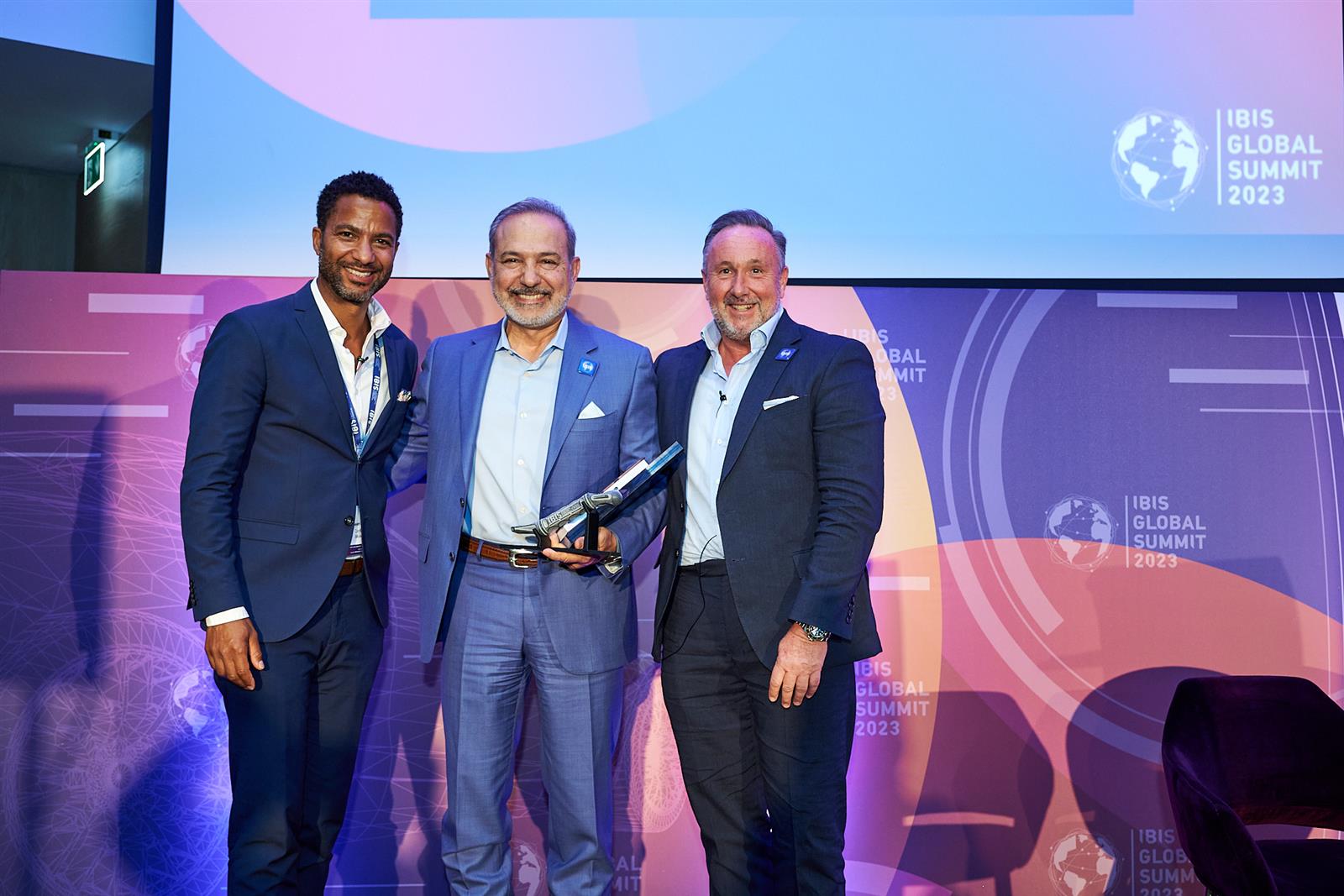 ibis-global-summit-2023-industry-awards-592